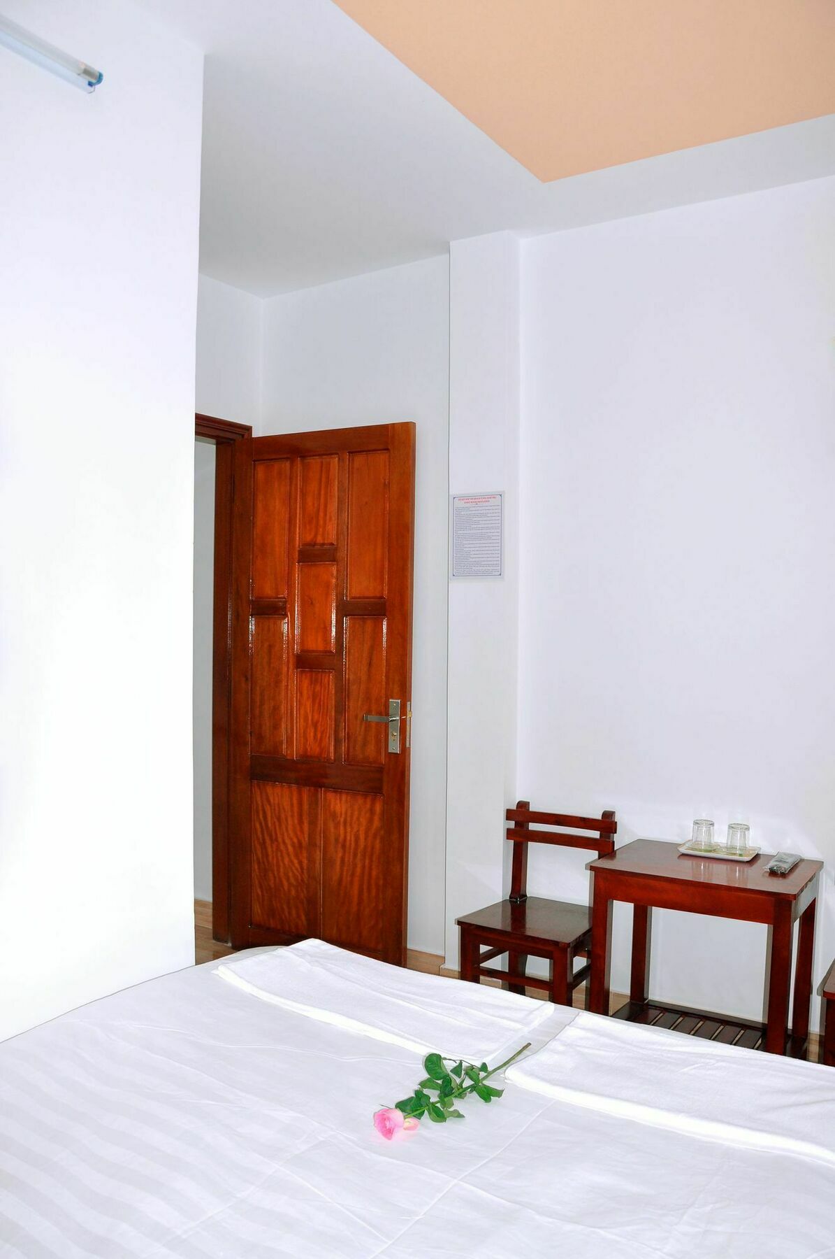 Ngoc Tung Mini Hotel Hue Exterior photo